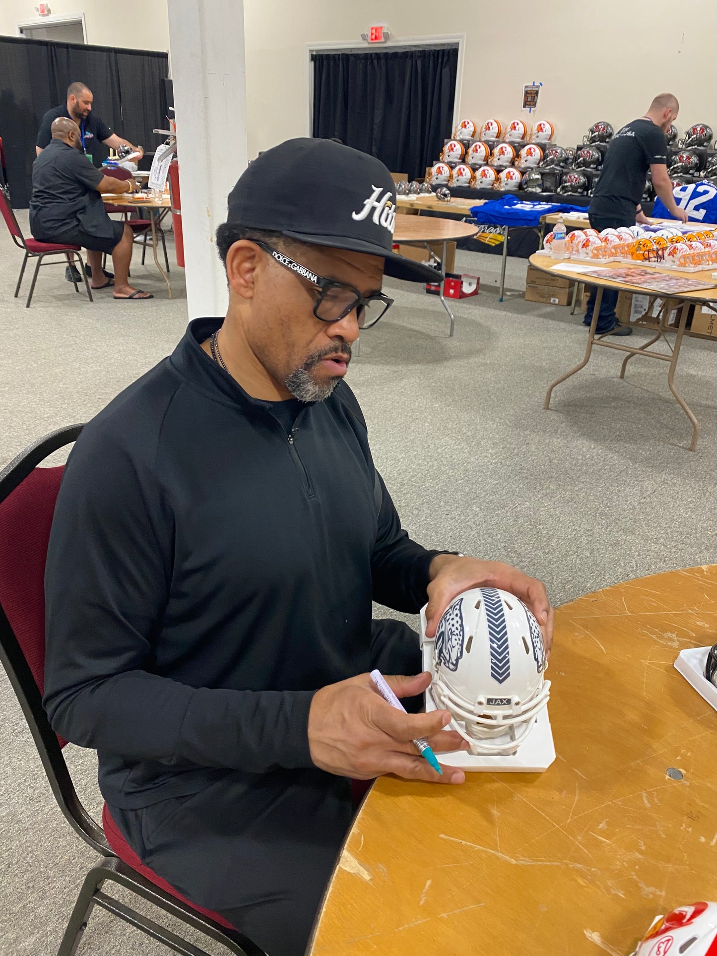 Keenan McCardell Signed Jacksonville Jaguars 2024 Salute To Service Alternate Mini Speed Football Helmet
