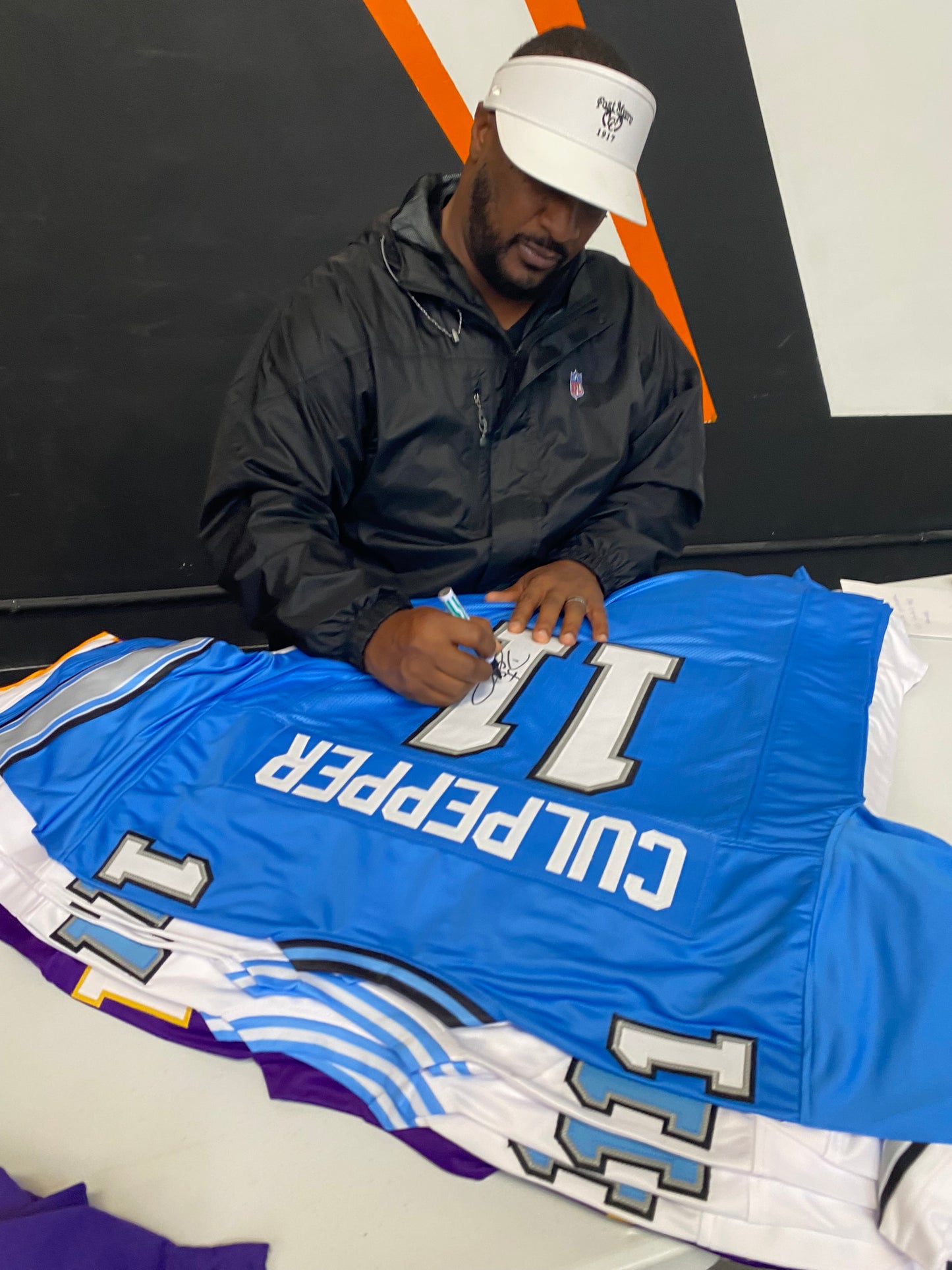 Daunte Culpepper signed Blue #11 stitched jersey - Detroit Lions QB