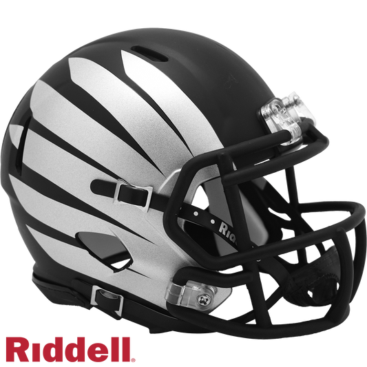 Tez Johnson Signed Oregon Ducks Black Wing Alternate Speed Mini Helmet